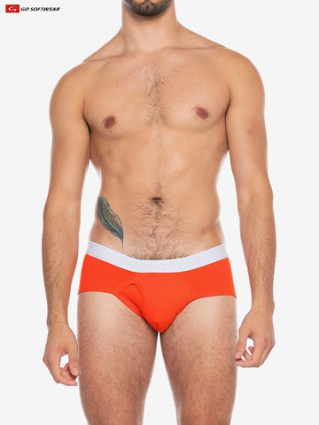 boost padded front pouch, front view color mandarin