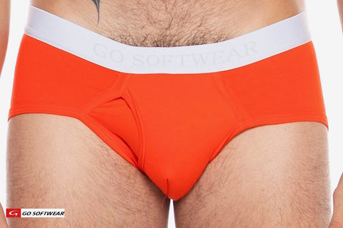 boost padded front pouch, close-up view, color mandarin